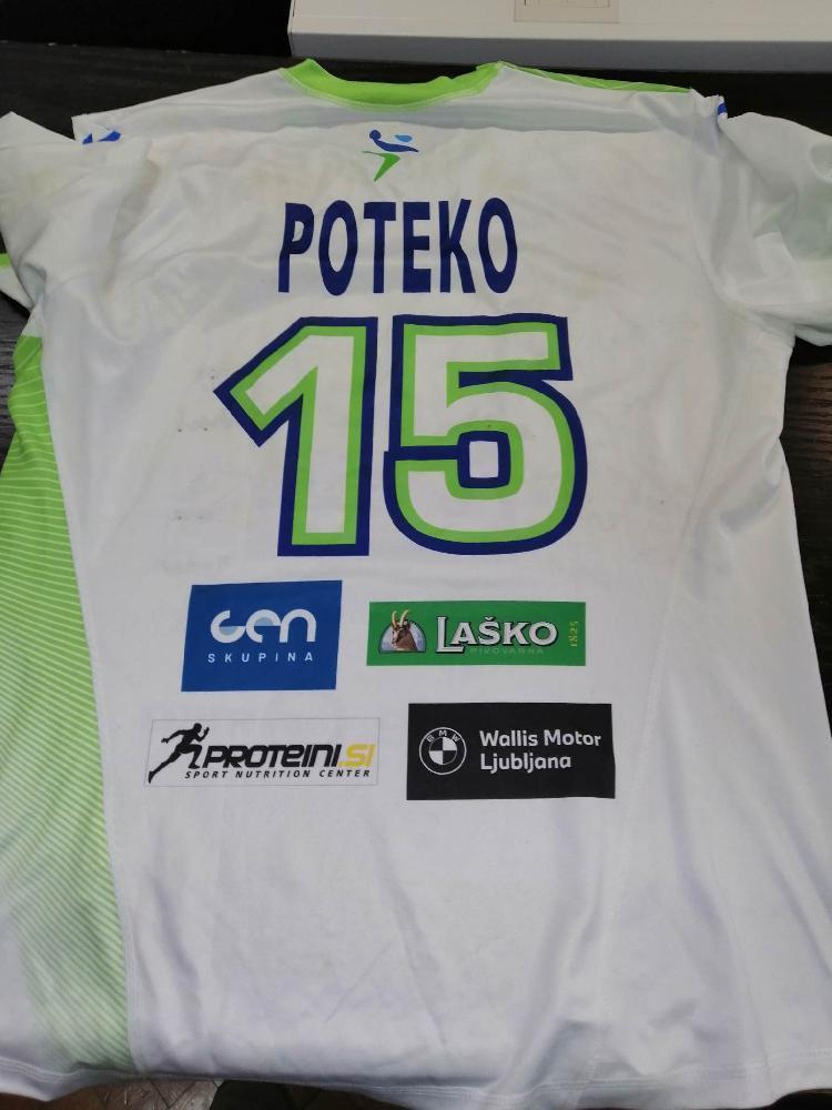 Podpisana dres Slovenske rokometne reprezentance