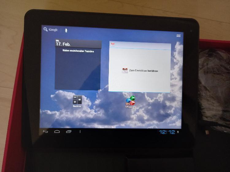 Tablični računalnik Prestigio s priključkom za USB